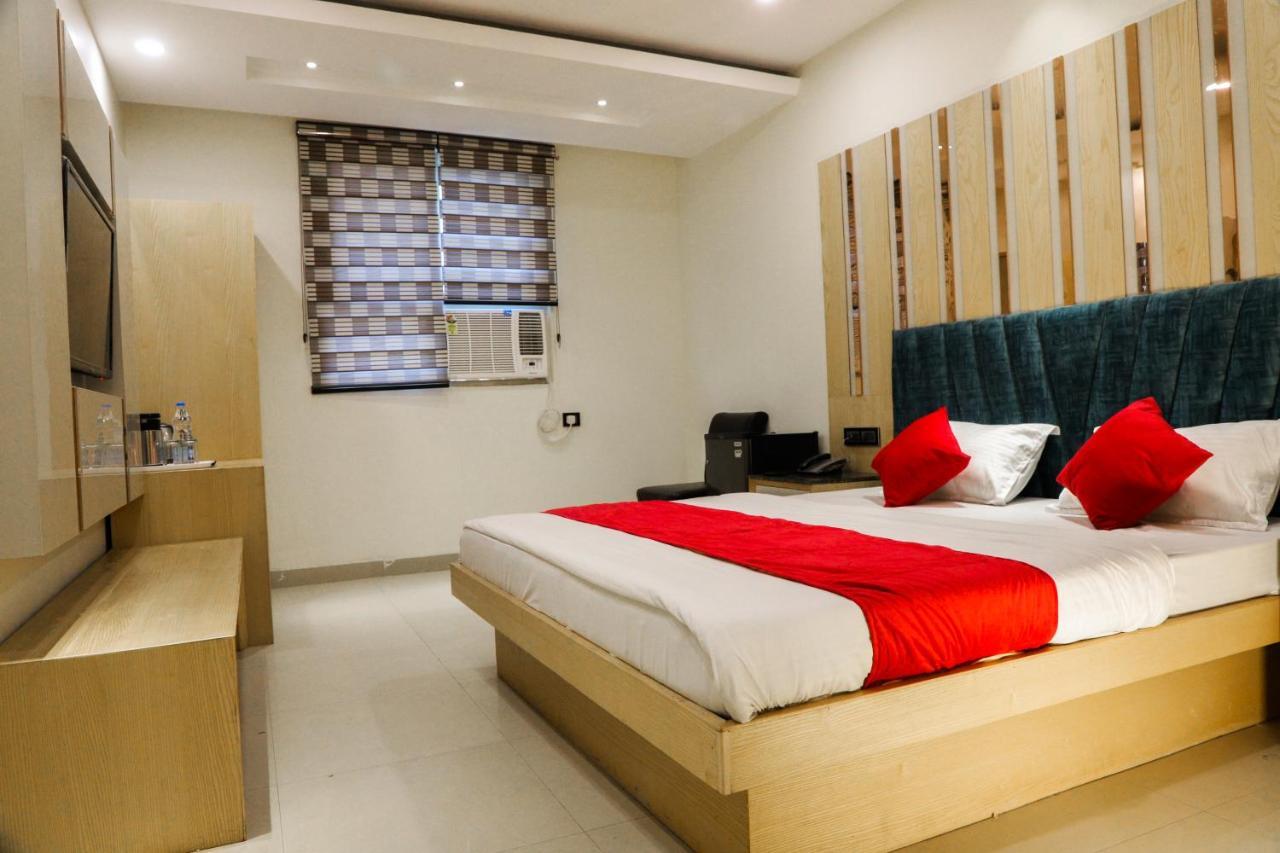 ניו דלהי Hotel Vanson Villa - Near Connaught Place מראה חיצוני תמונה