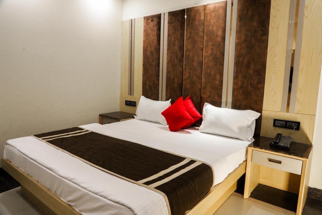 ניו דלהי Hotel Vanson Villa - Near Connaught Place מראה חיצוני תמונה