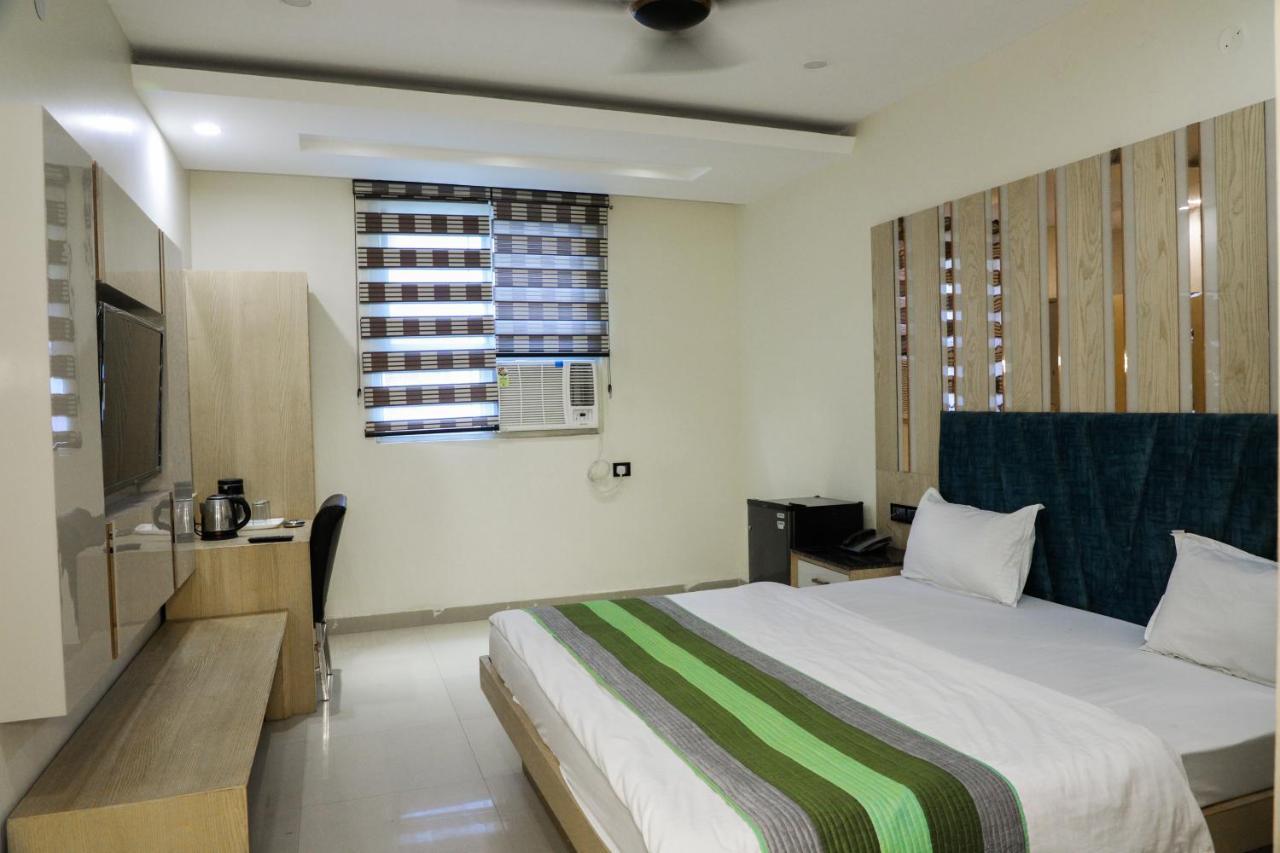 ניו דלהי Hotel Vanson Villa - Near Connaught Place מראה חיצוני תמונה
