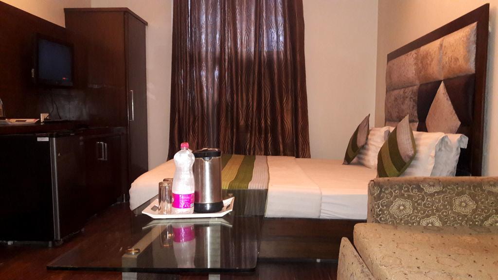 ניו דלהי Hotel Vanson Villa - Near Connaught Place מראה חיצוני תמונה